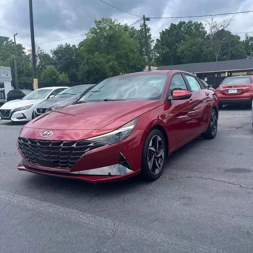 2021 Hyundai Elantra - Image 3