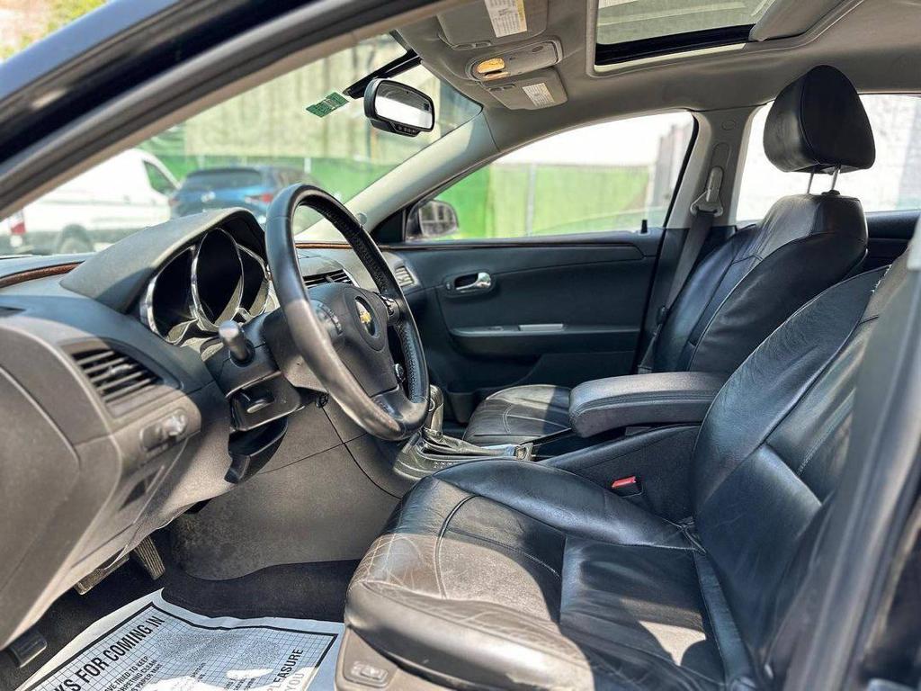 2011 Chevy Malibu LTZ - Image 4