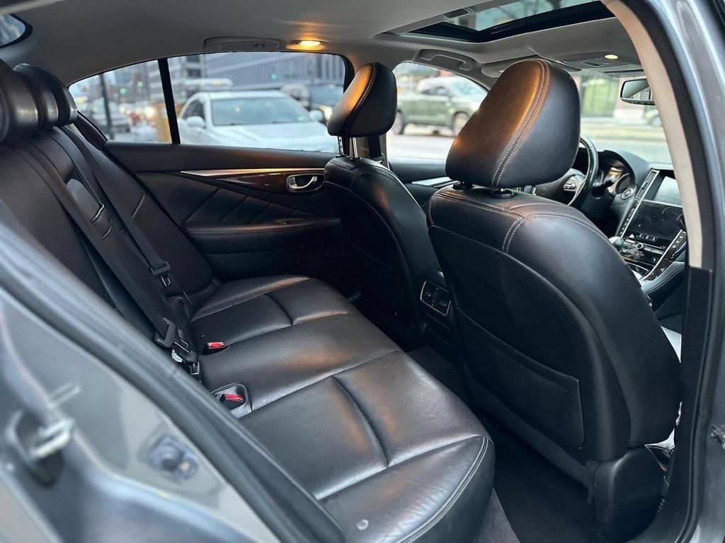 2014 Infiniti Q50 Premium - Image 4