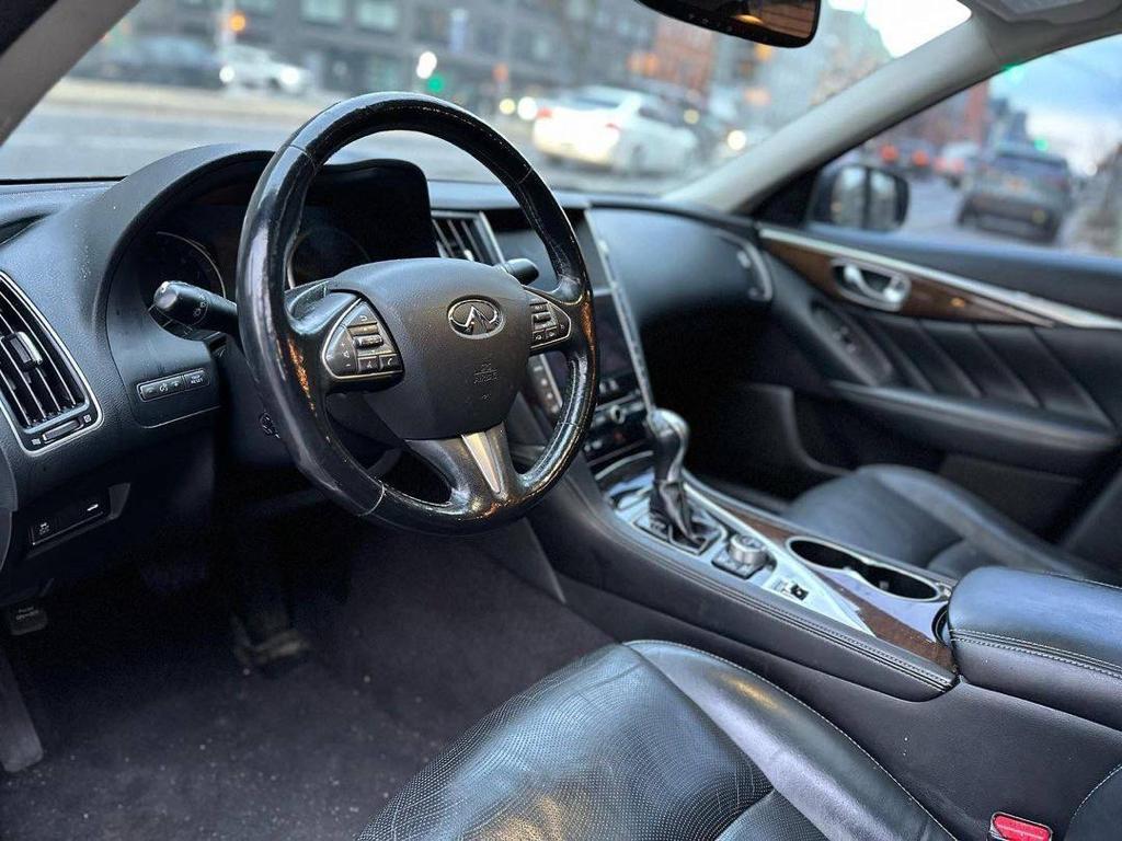 2014 Infiniti Q50 Premium - Image 2