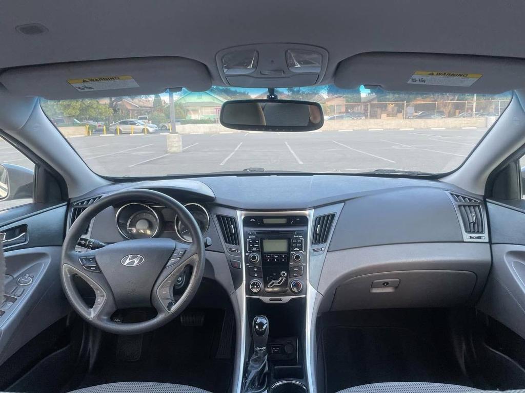 2011 Hyundai Sonata GLS - Image 5