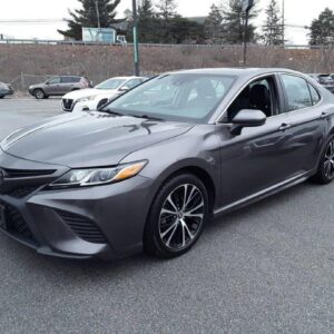 2020 Toyota Camry SE Auto
