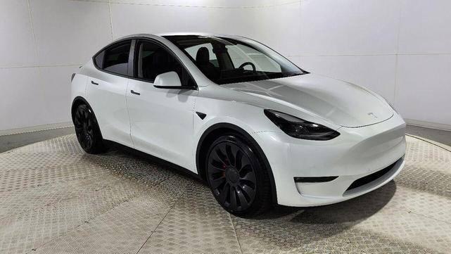 2022 Tesla Model Y Performance 6,780 mi. - Image 2